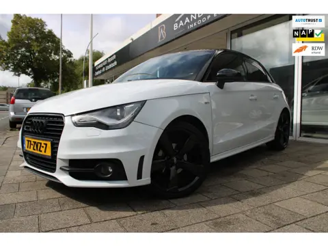 Audi A1 Sportback 1.2 TFSI Pro S-Line 5Drs | Airco | Cruise control | Navi | Parkeer sensoren | Lm v