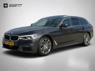 BMW 5-serie Touring 530i xDrive High Executive M-PAKKET (Deale OndH, Panorama, Trekhaak, Stoel/Stuur