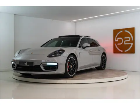Porsche Panamera Sport Turismo 2.9 4 E-Hybrid Platinum Edition 462PK | Sport Design | Bose | Pano | 