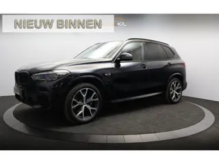 BMW X5 xDrive45e High Executive M-Sport / Dealeronderh. / Kuipstoelen / Panoramadak / Driving prof. 