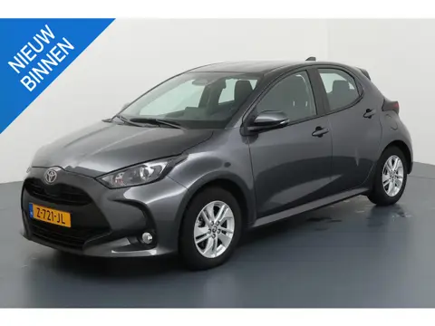 TOYOTA YARIS 1.5 HYBRID 115 ACTIVE I AUTOMAAT I APPLE CARPLAY I P-CAMERA I ADAPTIVE CRUISE CONTROL