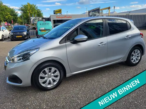Peugeot 208 1.2 PureTech Allure