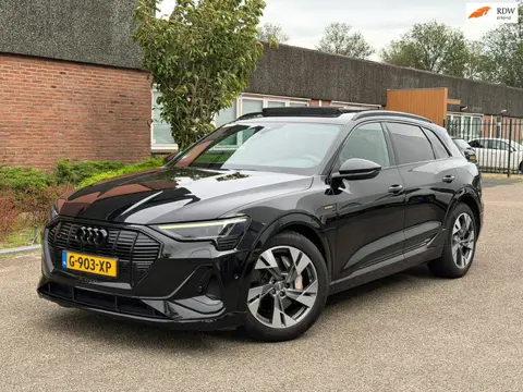 Audi E-tron E-tron 50 quattro Launch edition Black 71 kWh | S-LINE | PANO | ADAPTIVE | NAVI