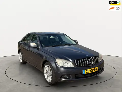 Mercedes-Benz C-klasse 200 K | Carplay | Clima | Cruise | Nieuwe APK |