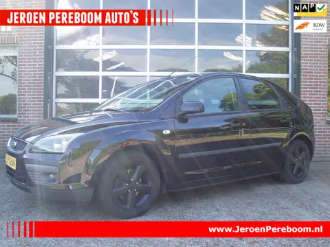 Ford Focus 1.6-16V Futura