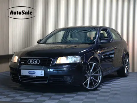 Audi A3 2.0 FSI Turbo quattro Ambition 19"LMV CRUISE CONTROL AUDI CONCERT '05