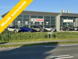 Toyota C-HR 1.8 Hybrid First Edition (bj 2018, automaat)