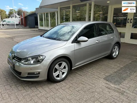 Volkswagen Golf 1.2 TSI Trendline PDC/CLIMAT/NAVI