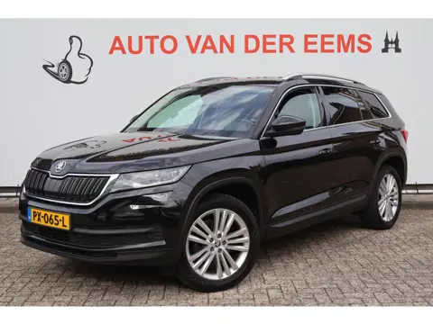 Škoda Kodiaq 1.4 TSI Amb. Busn. 7p. / NL-Auto / 1e eigen. / 100% onderh. / 19" / Apple,android / Led