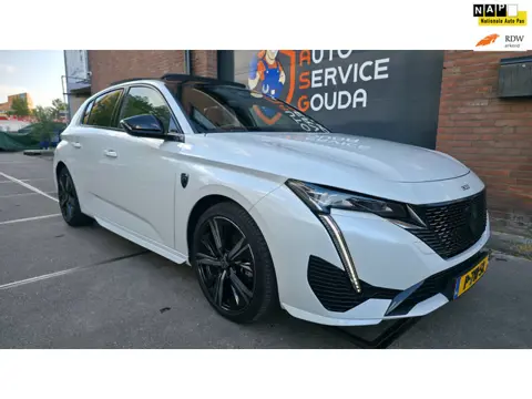 Peugeot 308 1.2 PureTech GT Pack Business l Massage l Pano l carplay