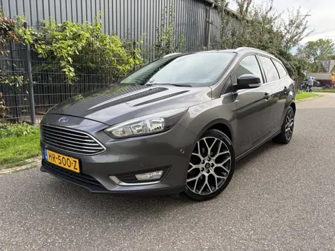 Ford FOCUS Wagon 1.0 Titanium Edition / NAVI / CRUISE / AIRCO ECC