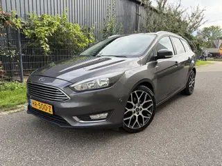 Ford FOCUS Wagon 1.0 Titanium Edition / NAVI / CRUISE / AIRCO ECC