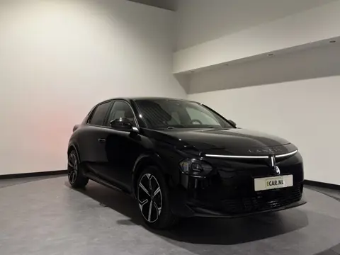 Lancia Ypsilon LX 51 kWh | Keyless | Velours bekleding | Stoelen verwarmd | Elektr. stoelen