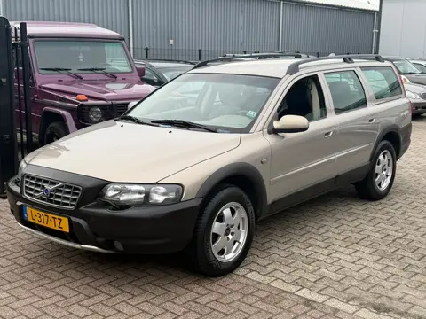 Volvo XC70 2.4 T AWD Automaat 2000 Blijvend Youngtimer ! Turbo