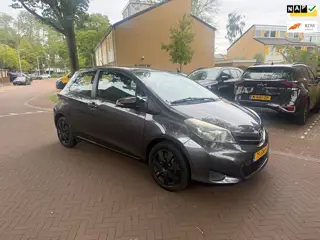 Toyota Yaris Tweede eigenaar / Camera / Navigatie / 102.750 NAP