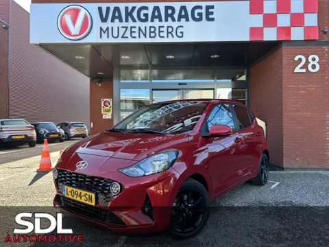 Hyundai i10 1.0 Comfort 1e EIGENAAR!! // APPLE CARPLAY / ANDROID AUTO // CRUISE // ELEK. RAMEN // LM
