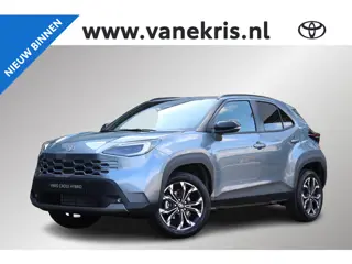 Toyota Yaris Cross 1.5 Hybrid 130 First Edition, Comfort Pack, Nieuw en direct leverbaar met €2.500,