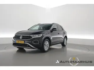 Volkswagen T-Roc 1.5 TSI 150pk DSG | Afn. Trekhaak | Navi | Apple CarPlay | PDC V+A | Stoelverw. | L