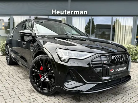 Audi e-tron 50 Quattro S Line Black/RS Stoelen/Pano/93%SOH Audi e-tron 50 Quattro S Line Black/ RS S