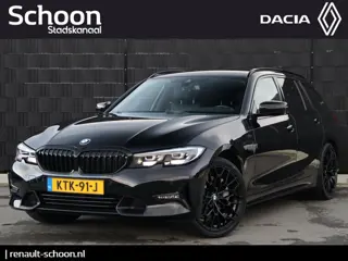 BMW 3 Serie Touring 330e PHEV | Elek. Trekhaak | Camera | Stoelverwarming | LED | Navigatie
