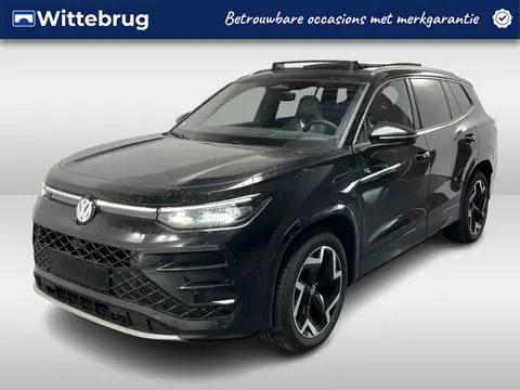 Volkswagen Tayron 1.5 eHybrid R-Line / GARANTIE TM 12-2030/ AUTOMAAT/ PANO/ TREKHAAK/ ACC/ APP-CONNE