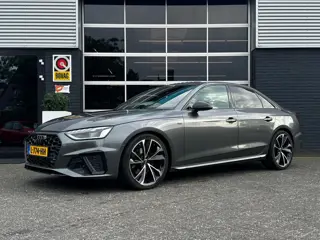 Audi A4 Limousine 35 TFSI S-line Competition, Automaat, Carplay, Cruise, Pano, VirtualCockpit, NAP
