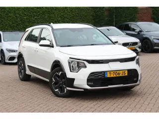 Kia Niro EV DynamicLine 64.8 kWh / SoH 96,8% / Camera / Half leder / Keyless / 17'' / Apple CarPlay 