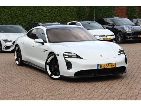 Porsche Taycan Turbo S 93 kWh / SoH 91,3% / Full option! / Panoramadak / 360Camera / Burmester / Key