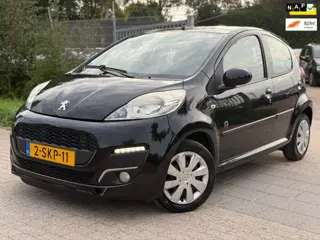 Peugeot 107 1.0 Envy INRUILKOOPJE AIRCO BLEUTOOTH ELEKPAKKET