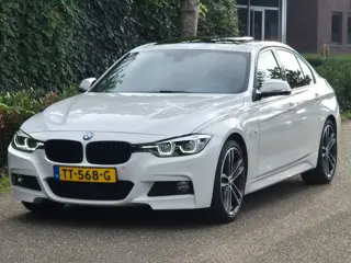 BMW 3-serie 320i F30 M Sport Ed Shadow Executive H&K Apple CarPlay Pano ACC Adaptieve Cruise Keyless