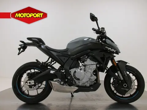 CFMOTO 675NK (bj 2026)
