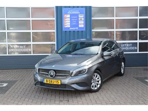 Mercedes-Benz A-Klasse 180 Cruise-control Lichtmetalen-velgen