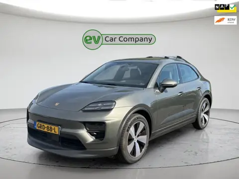 Porsche Macan 4 100 kWh | SOH 99% | Headup | Bose Audio | Lederen Bekleding | 360 Camera | Porsche I