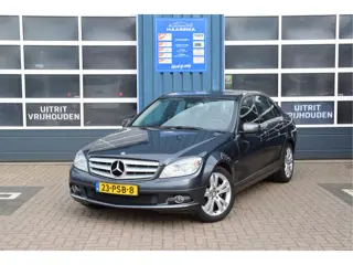 Mercedes-Benz C-Klasse 180 CGI BlueEFFICIENCY Business Class Avantgarde