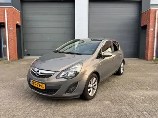 Opel CORSA 1.2-16V Cosmo