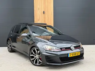 Volkswagen Golf 2.0 TSI GTI Performance PANO|LEER|DYNAUDIO|CAM|VOL