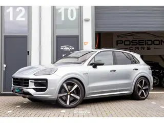 Porsche Cayenne 3.0 E-Hybrid BTW | PANO | HUD | BURMESTER | SPORTCHRONO | SPORTUITLAAT | KEYLESS | S
