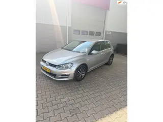 Volkswagen Golf 1.6 TDI Connected Series