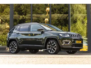 Jeep Compass 1.3T Limited Schuif / kanteldak (bj 2021)