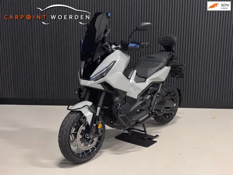 Honda Scooter NC 750 X-ADV | VOL AKRAPOVIC | FACELIFT | CRUISE!