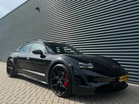 Porsche Taycan Cross Turismo 4S 93 kWh | Chrono | Duel Display | 22"Vossen | Full Options |