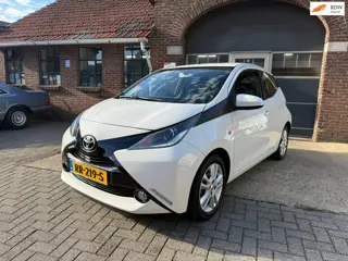 Toyota Aygo 1.0 VVT-i x-wave I CLIMA I CAMERA I NAVI I