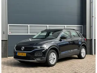 Volkswagen T-Roc 1.0 TSI Style bj.2018 Navi|Trekh|Pdc.