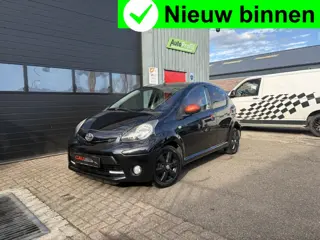 Toyota Aygo 1.0 VVT-i Dynamic Dealer onderh|Blackonblack|Airco|bluetooth