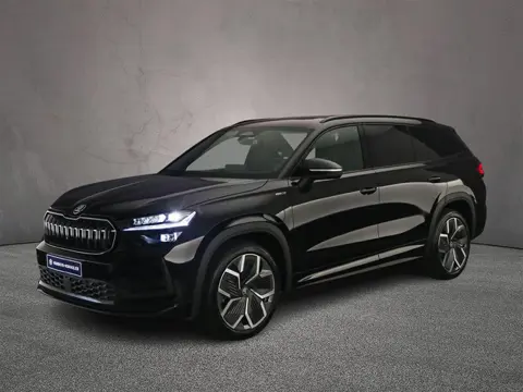Skoda Kodiaq 1.5 TSI PHEV Sportline Business 204pk DSG Automaat, Trekhaak, Panoramadak, Stoelverwarm