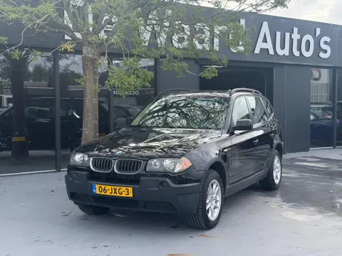 BMW X3 2.5i/airco/cruise/panorama dak/stoel verwarming/ trekhaak/goed onderhouden/6 Maanden garantie