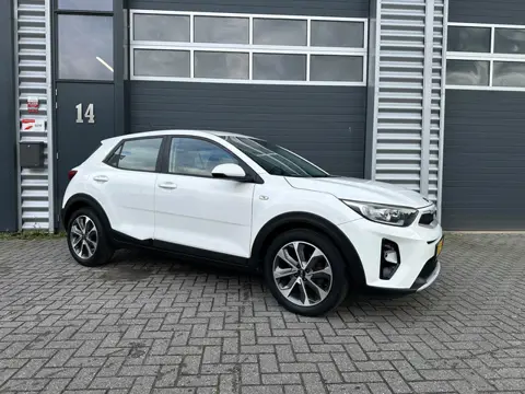Kia Stonic 1.0 T-GDi ComfortPlusLine Navigator APPLE-CARPLAY/CAMERA