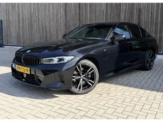 BMW 3-serie 330e M SPORT | BTW | 360 | ACC | HEADUP | MEMORY | DODEHOEK | SOH 101%
