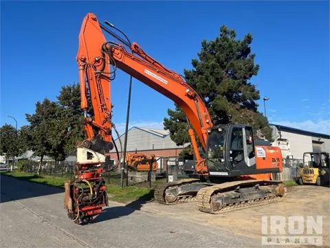 Hitachi ZX250LCN-3 Tracked Excavator (bj 2010)