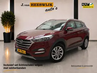 Hyundai Tucson 1.7 CRDi Comfort Airco (automatisch) | Trekhaak | stoelverwarming | set winterbanden 